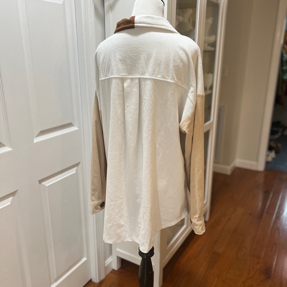 Colorblock Ribbed Button-Up Shacket - Brown, Cream & White - Picture 4 of 5